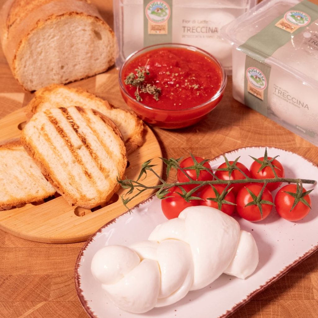 Bruschette con sugo cremoso